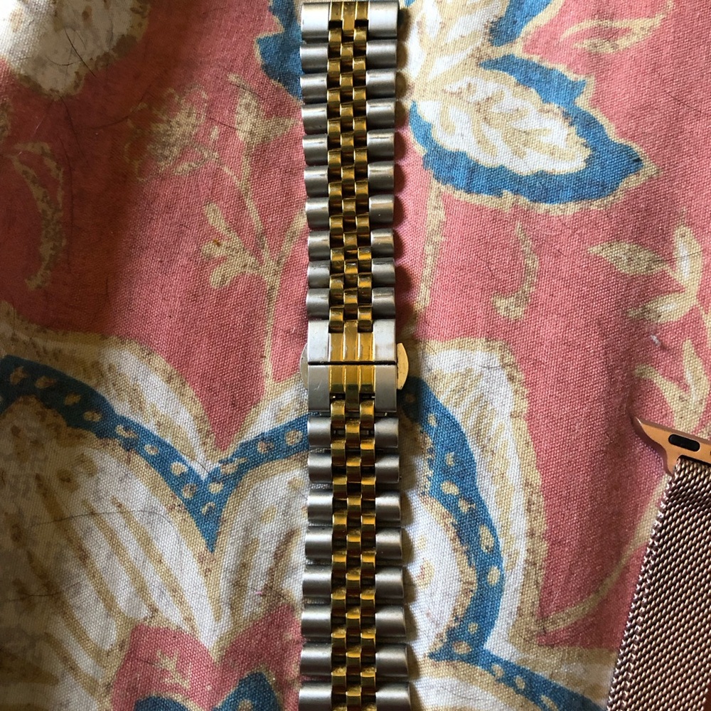 Apple Watch bundle - Picture 9 of 9